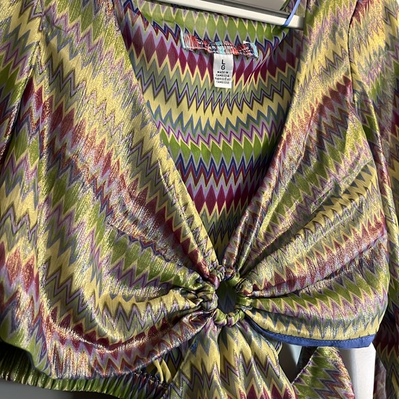 NWOT Urban Outfitters Kary Keyhole Tie Back Top - Size L - Picture 6 of 13